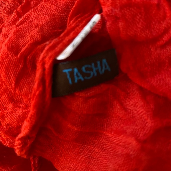 Vibrant Red Textured Scarf ❤️😍❤️ - Picture 9 of 11